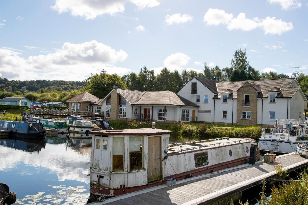 The Boat House Hotel Kilsyth Bagian luar foto